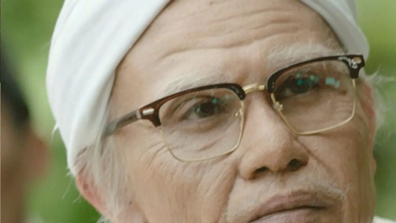 Vino G. Bastian sebagai Buya Hamka. (Foto: Dok. Falcon Pictures)