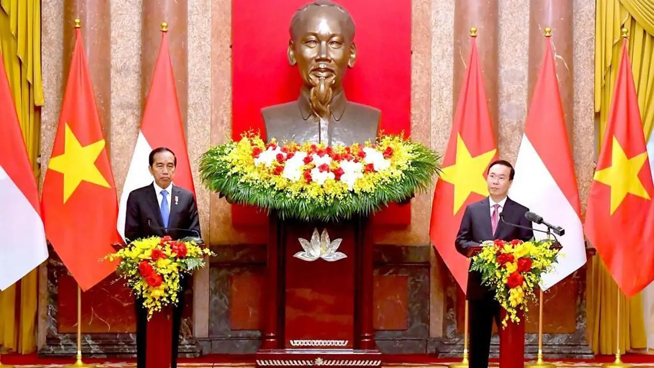 Jokowi dan Vo Van Thuong di Hanoi, Vietnam