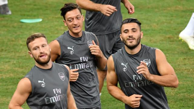 Intip Pemain Arsenal Latihan Jelang Lawan PSG di ICC 2018