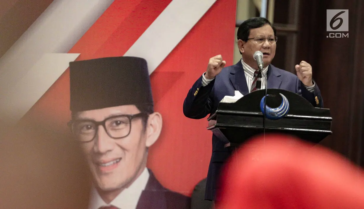 Calon Presiden nomer urut 02 Prabowo Subianto memberikan sambutan selama acara Dialog Silaturahmi Paslon Presiden dan Wakil Presiden bersama Komunitas  Kesehatan di Gedung Bidakara, Jakarta, Kamis (28/2). (Liputan6.com/Faizal Fanani)