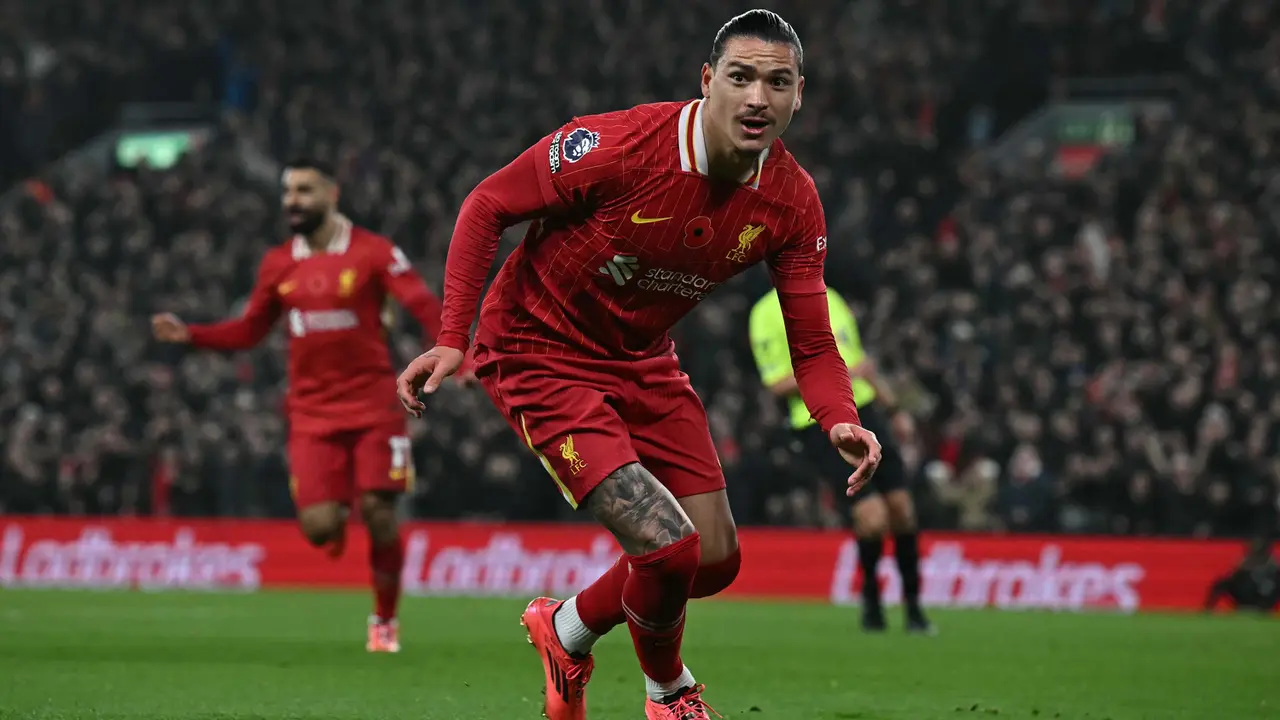 Bungkam Aston Villa, Liverpool Bertahan di Puncak Klasemen Liga Inggris 2024/2025