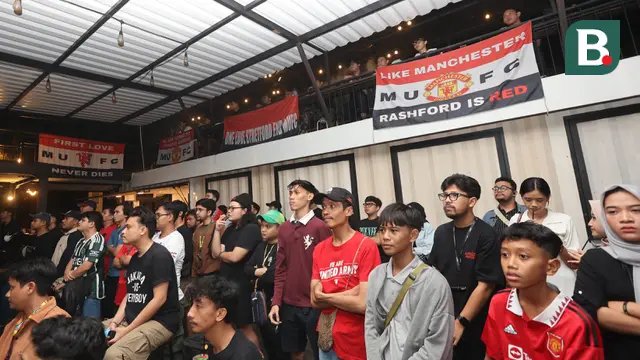 Roaring night Manchester United vs Liverpool di Pitch 98, Kemang