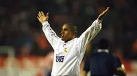 8. Roberto Carlos adalah pemain asing dengan penampilan terbanyak bersama Real Madrid di La Liga. Selama 11 tahun, Carlos telah bermain sebanyak 370 partai La Liga berbanding 244 partai milik Cristiano Ronaldo. (www.squawka.com)