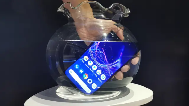 Sharp Aquos Sense4 Plus