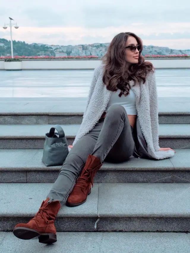 Yagmur Mislina Kilic - Voli