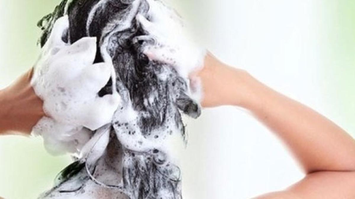 Mengapa Rambut Anda Mudah Berbau?
