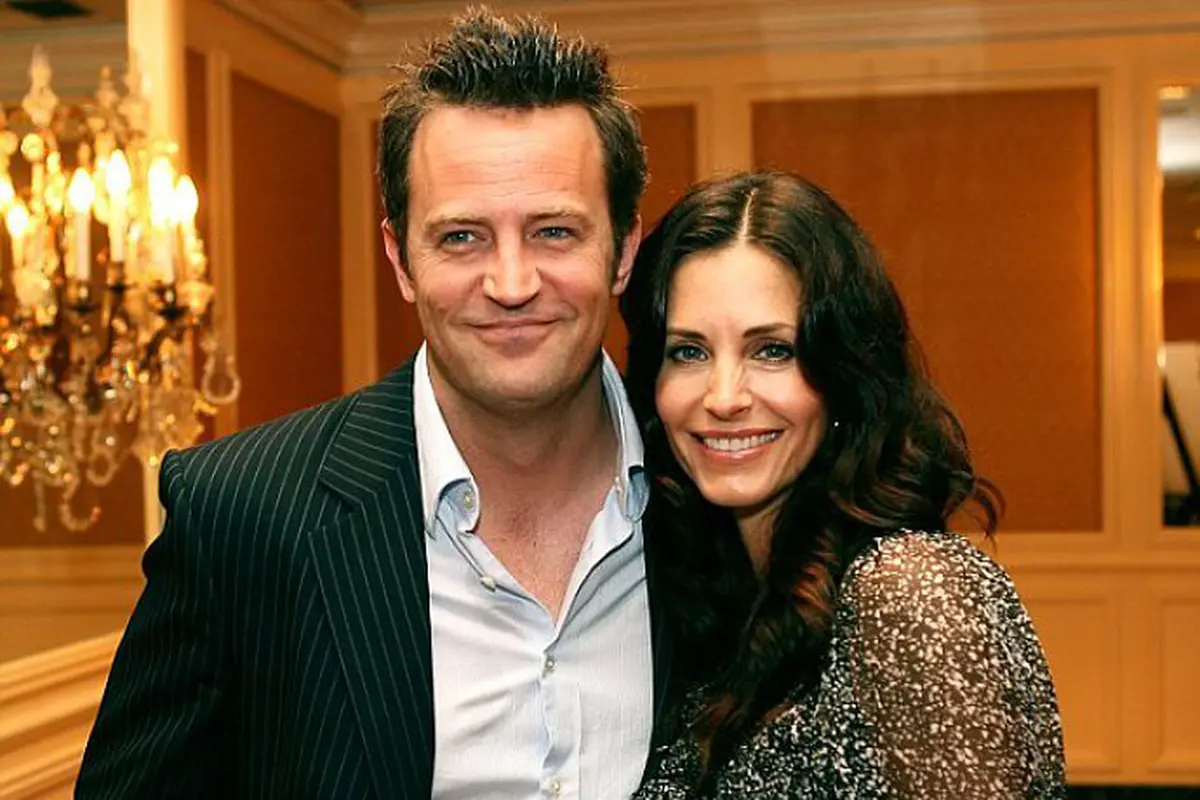 Courteney Cox dan Matthew Perry
