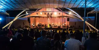 Akhir pekan lalu sebuah festival menarik digelar di Bandung. Acara ini bertajuk GAIA Music Festival: Jazz in the Valley. [Instagram @gaiamusicfest]