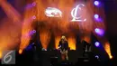 Tata cahaya yang mengiringi Lee-Chae Rin alias CL di We The Fest 2016 membuat penampilan CL semakin memesona di Parkir Timur Senayan, Jakarta, Sabtu (13/8). (Liputan6.com/Herman Zakharia)