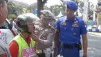 Memperingati HUT ke-72 RI, Satlantas Polres Pasuruan menggratiskan SIM gratis pada warga yang bernama Agus