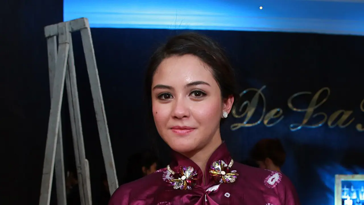 [Bintang] Revalina S Temat