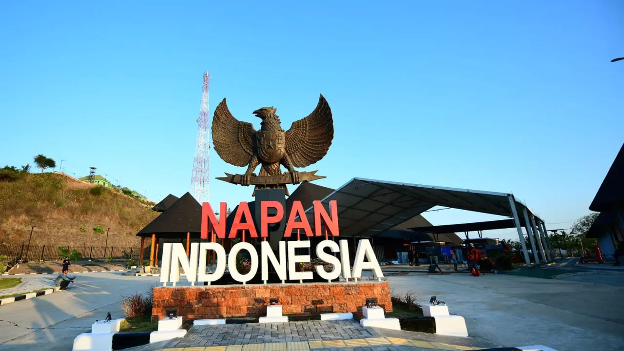 Potret sejumlah pembangunan infrastruktur dalam 10 tahun masa pemerintahan Presiden Joko Widodo (Jokowi) selama periode 2014-2024. (Dok Kementerian PUPR)
