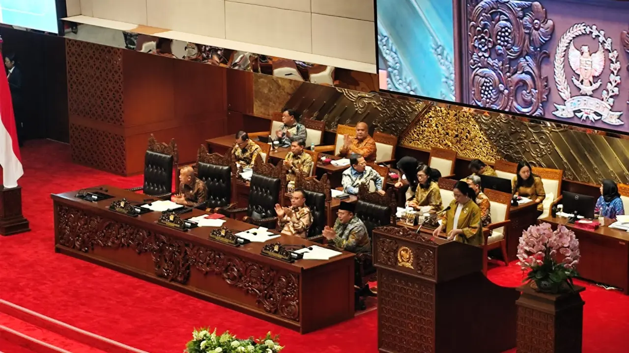 Rapat paripurna ke-6 Masa Persidangan I Tahun Sidang 2025-2026, Kamis (2/10/2025).  (Foto: Liputan6.com/Delvira H)