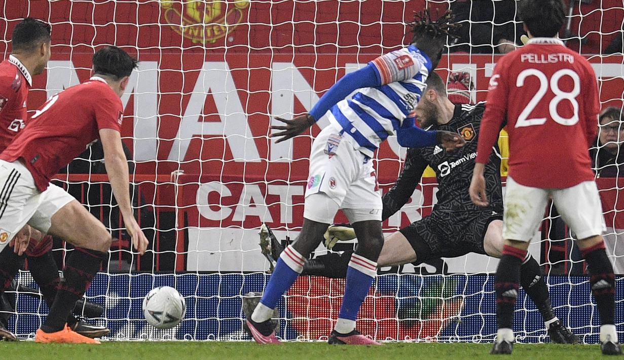 Reading hanya mampu membalas satu gol lewat tandukan kepala pemain pengganti, Amadou Mbengue memanfaatkan umpan sepak pojok pada menit ke-72. (AFP/Oli Scarff)