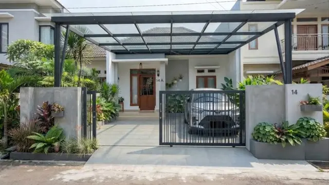 Ide Lantai Carport dengan Kanopi Transparan