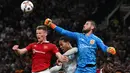 David de Gea gagal menjadi pilihan utama Luis Enrique di bawah mistar gawang Timnas Spanyol. Penampilannya yang kurang konsisten bersama Manchester United diduga sebagai penyebab dirinya gagal bersaing dengan deretan kiper top lain. Musim ini, de Gea tercatat telah membuat 20 penampilan dengan 9 cleansheets. (AFP/Paul Ellis)