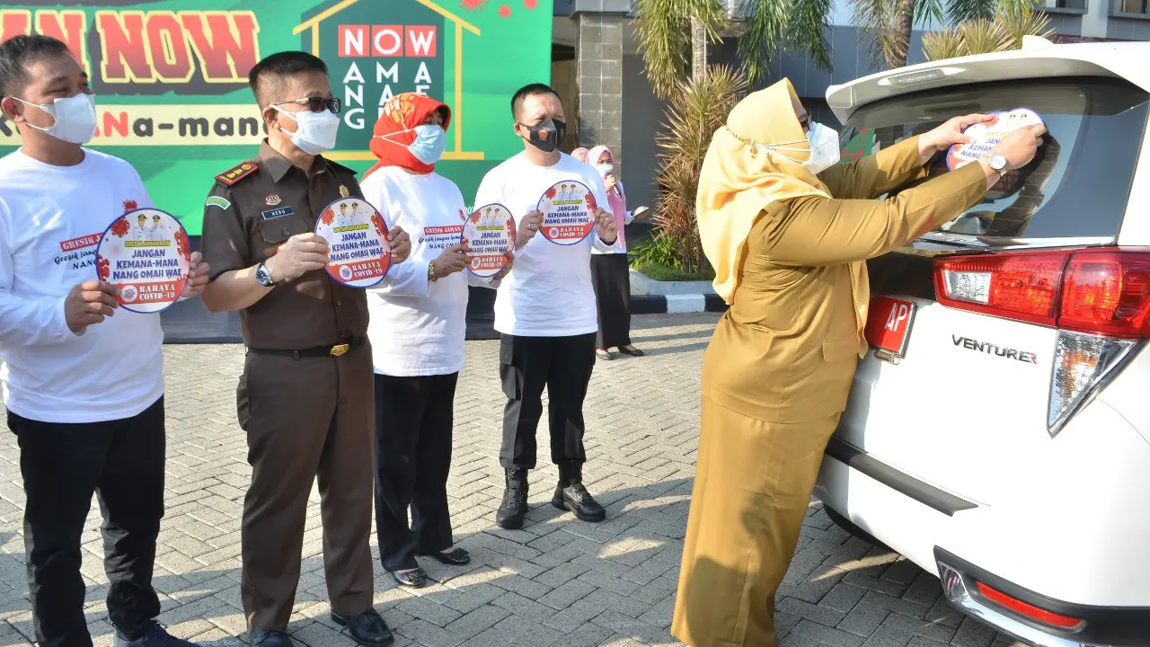 Wakil Bupati (Wabup) Gresik Aminatun Habibah meluncurkan gerakan Gresik Jaman Now. (Dian Kurniawan/Liputan6.com)