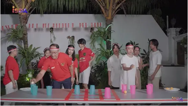 6 Potret Keseruan Keluarga Nola B3 dan Iis Dahlia Lomba 17-an, Kocak Abis