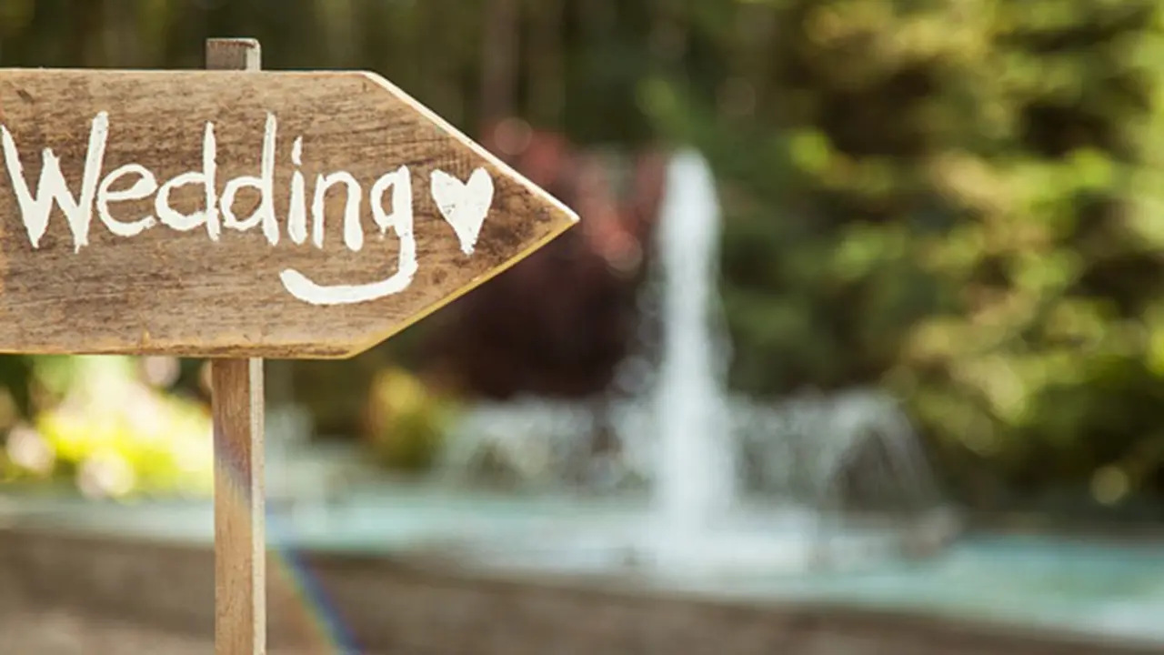 (c) vemale.com