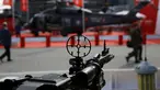 Helikopter militer buatan AugustaWestland ditampilkan dalam pameran militer yang berlangsung di Kielce, Polandia, (2/9/2014). (REUTERS/Kacper Pempel)