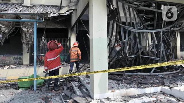 Kebakaran Susulan Gedung SMK Yadika 6 Bekasi