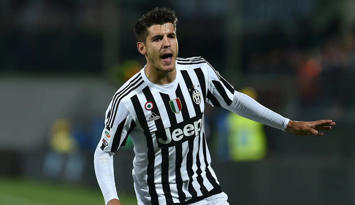 2. Alvaro Morata - Alvaro Morata meninggalkan Atletico Madrid dan hengkang ke Juventus pada bursa transfer musim panas ini. Pemain asal Spanyol ini pernah menjadi bagian dari lini depan Juventus pada musim 2014/15 dan 2015/16. (AFP/Alberto Pizzoli)