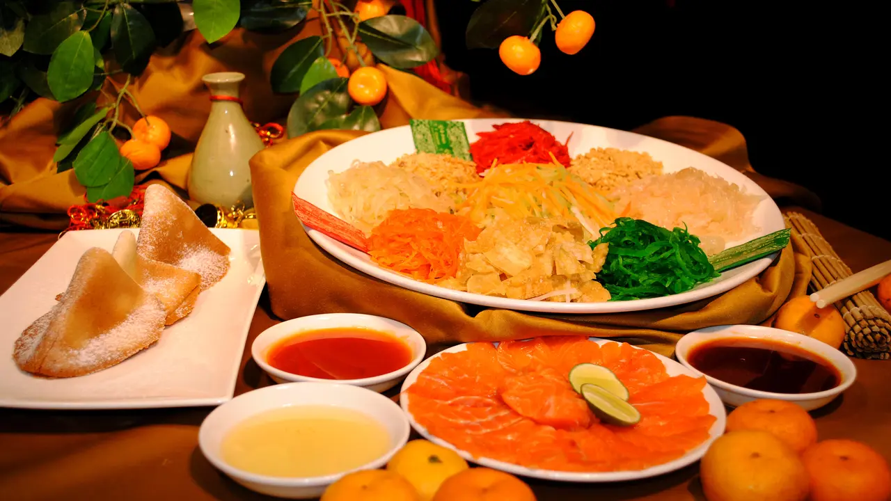 Nikmati Kudapan Khas yang Lezat, Jauhi Bubur Ayam saat Imlek