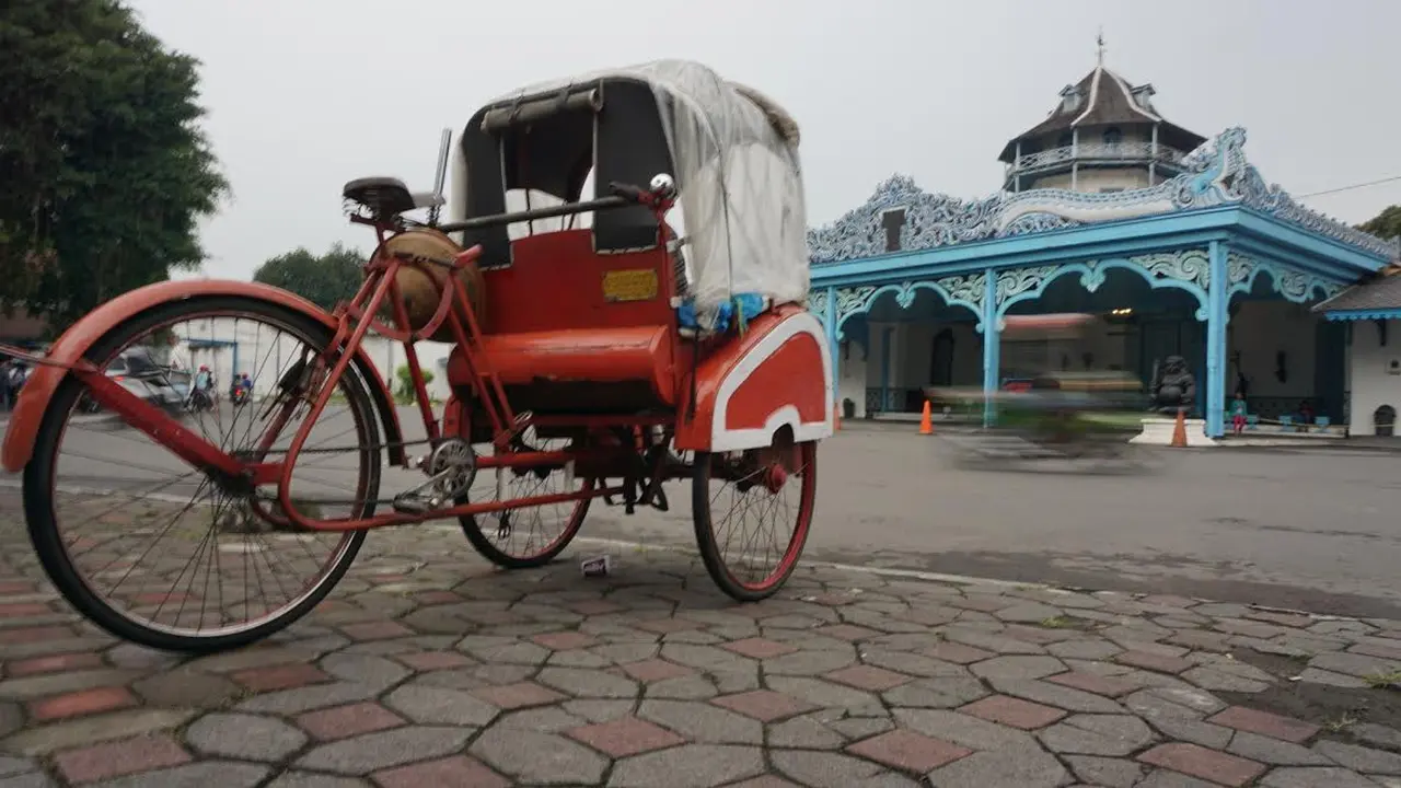 Kelabui Abdi Dalem, Maling Gondol Mobil Permaisuri Raja Solo