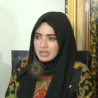 Yulia Mochamad merasa dirugikan dengan isu istri ketiga Opick.