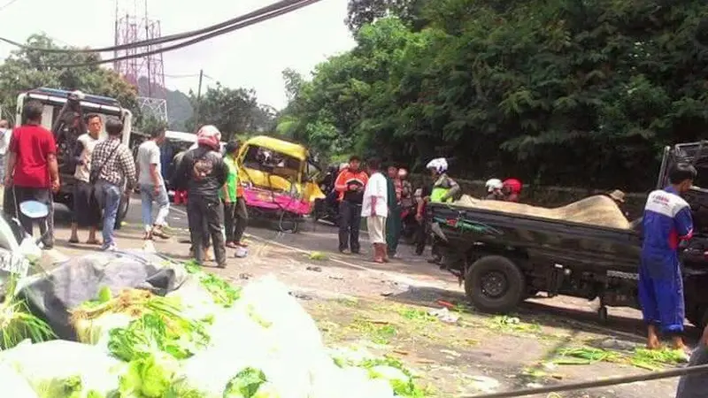 Kecelakaan Maut Puncak