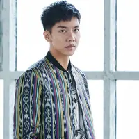 Baru-baru ini, Lee Seung Gi membuat para peserta Produce 48 meneteskan air mata. Hal tersebut terjadi lantaran aktor tampan itu mengaku jika dirinya pernah ingin mundur dari dunia hiburan. (Foto: soompi.com)