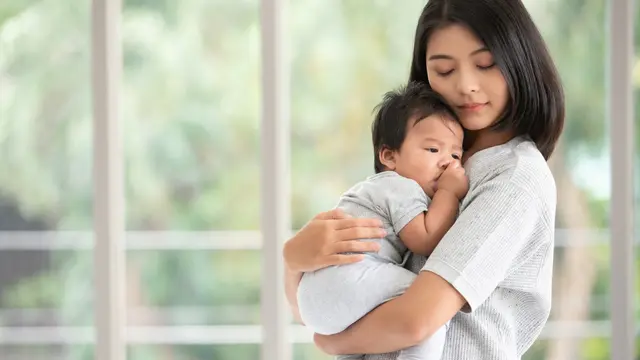 Menjaga Kebersihan Baju dan Tempat Tidur