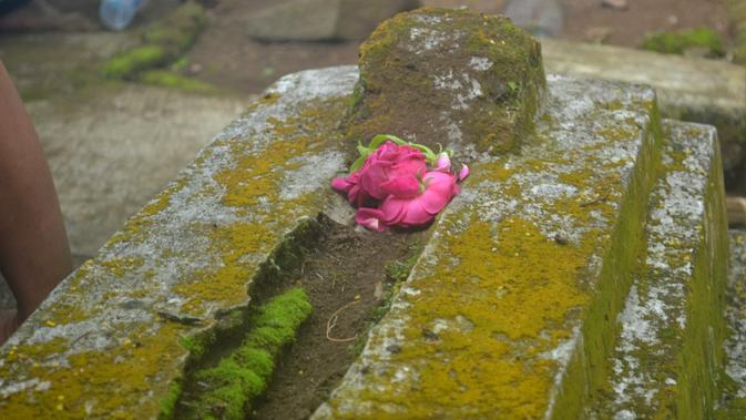 Jarang Diketahui, Ini Makam Sunan Sendang Duwur di ...