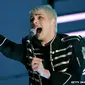 Gerard Way mengaku kalau semasa muda ia sering dikejar polisi karena obat-obatan.