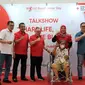 GEA Medical bekerja sama dengan PMI Jakarta Barat menggelar acara donor darah, talkshow, pengecekan darah dan juga bantuan sosial di Hublife Jakarta. (Liputan6.com/ist)