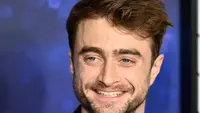 Alasan Daniel Radcliffe Tak Mau Anaknya Tahu Ia Perankan Harry Potter