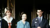 Potret Kenangan Lady Diana dan Ratu Elizabeth II (Sumber: AFP)