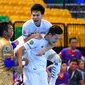 Selebrasi para pemain Thailand usai mengalahkan timnas futsal Indonesia di semifinal Piala Asia Futsal U-20 2017. (AFC)