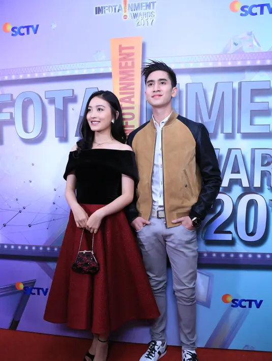 "Partner in crime kayanya. Ya seperti yang terlihat sekarang saja sih ya seperti itu," ucap Natasha Wilona saat ditemui di kawasan Emtek City, Daan Mogot, Jakarta Barat, Selasa (24/1/2017). (Adrian Putra/Bintang.com)