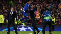 Enrique merayakan gol penyerang Barcelona, Neymar ke gawang PSG. (JOSEP LAGO / AFP)