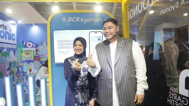 BCA Syariah Luncurkan Ivan Gunawan E membership Card.