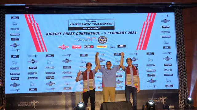Marc Marquez dan Alex Marquez saat jumpa pers di Kantor Kemenparekraf
