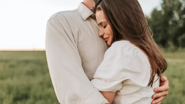 Arti Mimpi Orang yang Kita Sukai Membawa Pertanda Baik