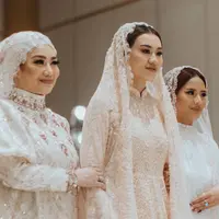 Jelang pernikahan sang adik, penampilan Zahwa Massaid jadi salah satu yang mencuri perhatian.  [@aaliyah.massaid]