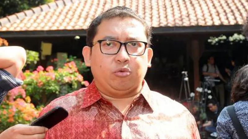 Fadli Zon Terpilih Jadi Ketum Pengurus Pusat Filatelis Indonesia