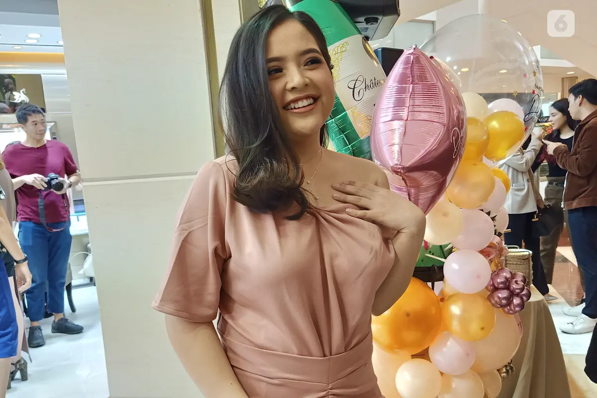 Koleksi Berlian Tasya Kamila