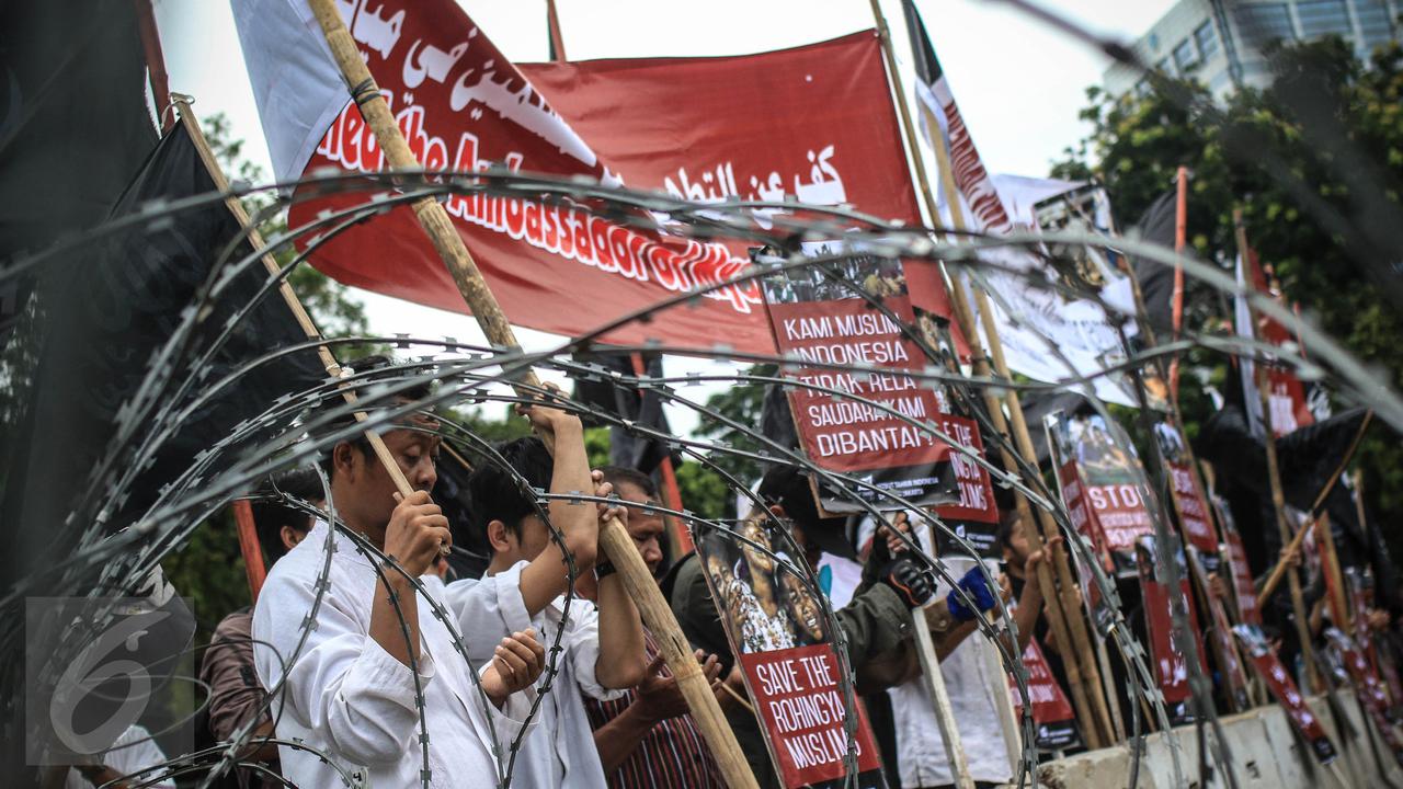 20161124-Aksi-HTI-Kecam-Myanmar-Jakarta-FF