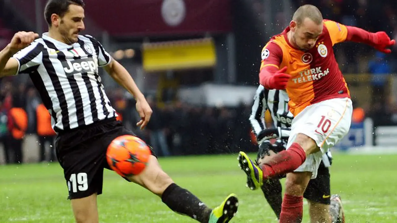 wesley-sneijder-140203c.jpg