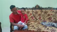 Izhak dan adiknya yang paling bungsu Muhammad Chaerul (Fauzan/Liputan6.com)