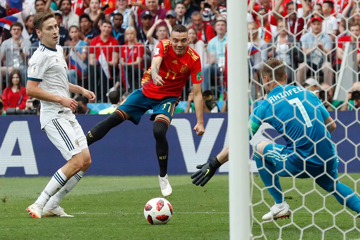 Rusia Pulangkan Spanyol Lewat Adu Penalti